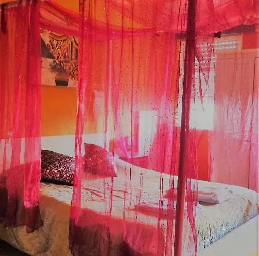 - Bed & Breakfast 2*