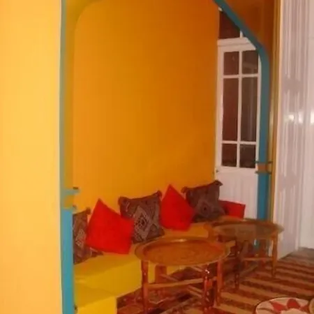 فندق مبيت وإفطار - بورتو