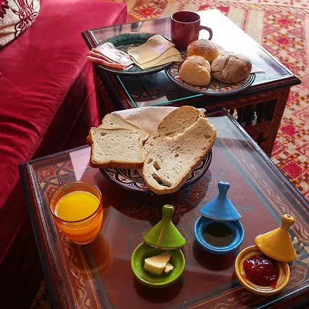 Oda ve Kahvaltı - 2*