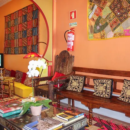 リアド ゲスト ハウス 2* ポルト