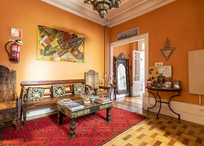 - Bed & Breakfast 2*