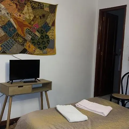 - Bed & Breakfast